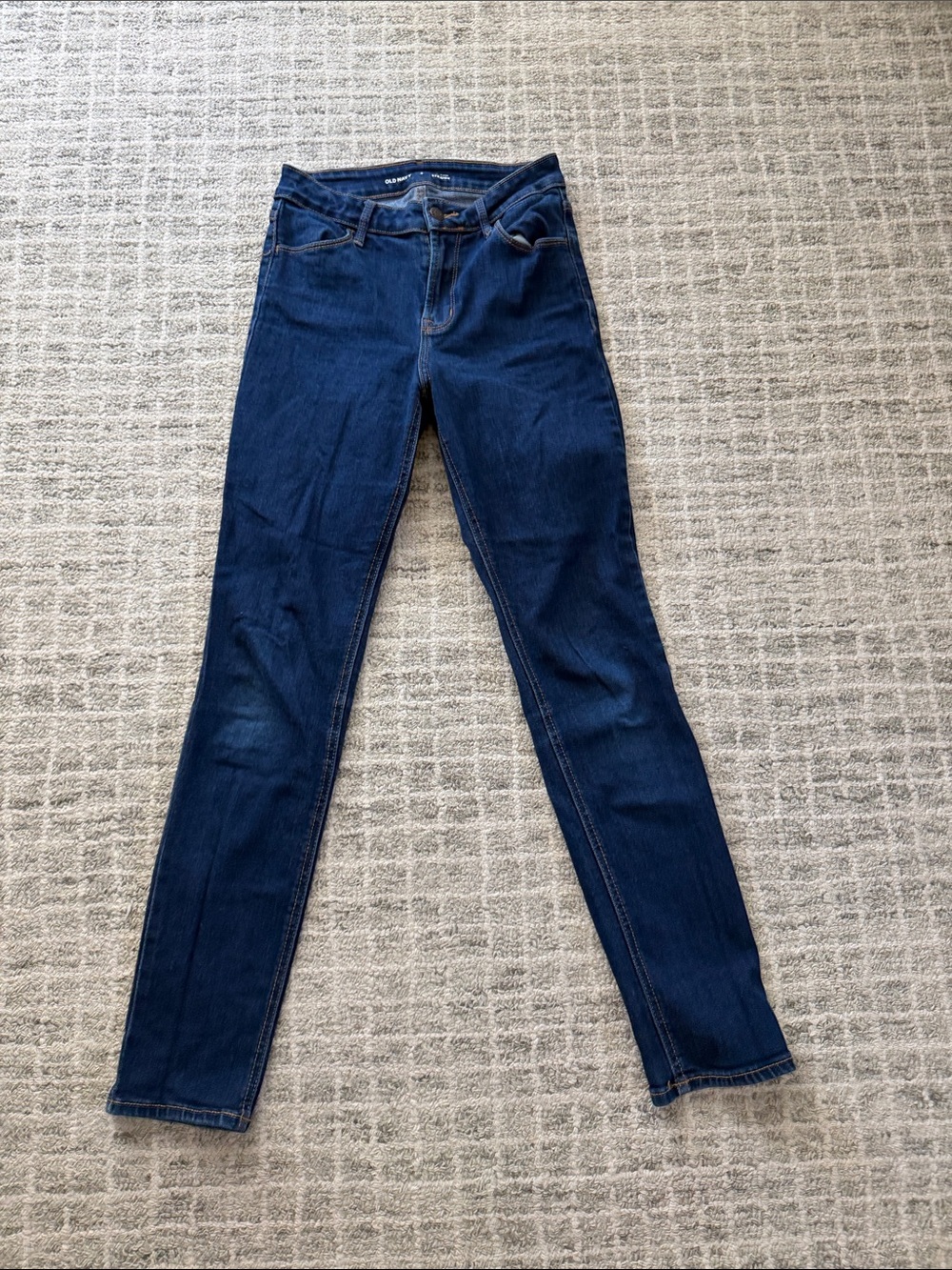 Old Navy high rise skinny, dark wash ,2